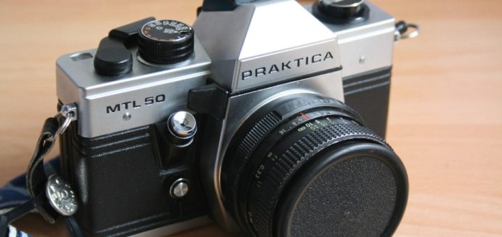 Praktica MTL 50 Frontansicht schräg